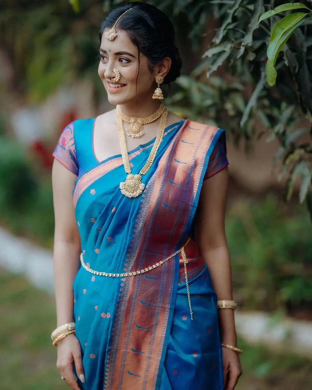 Tollywood Actress Rashi Singh Images in Blue Saree